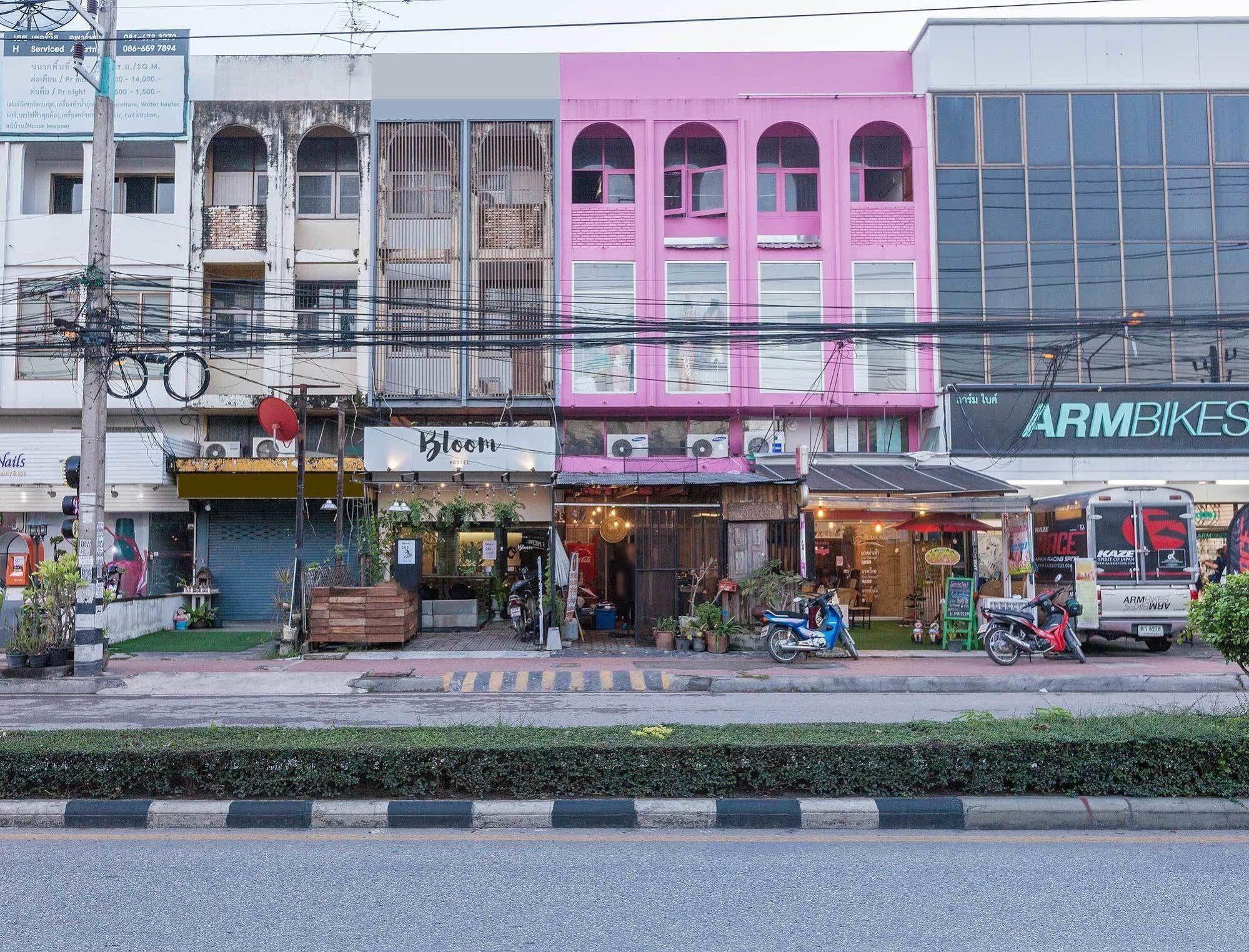 Bloomz Hostel Chiang Mai Exterior foto